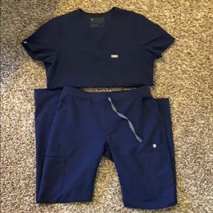Figs scrubs set